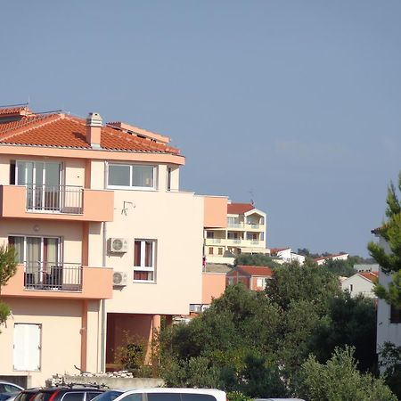 Villa Palas Apartments Rogoznica  Ngoại thất bức ảnh
