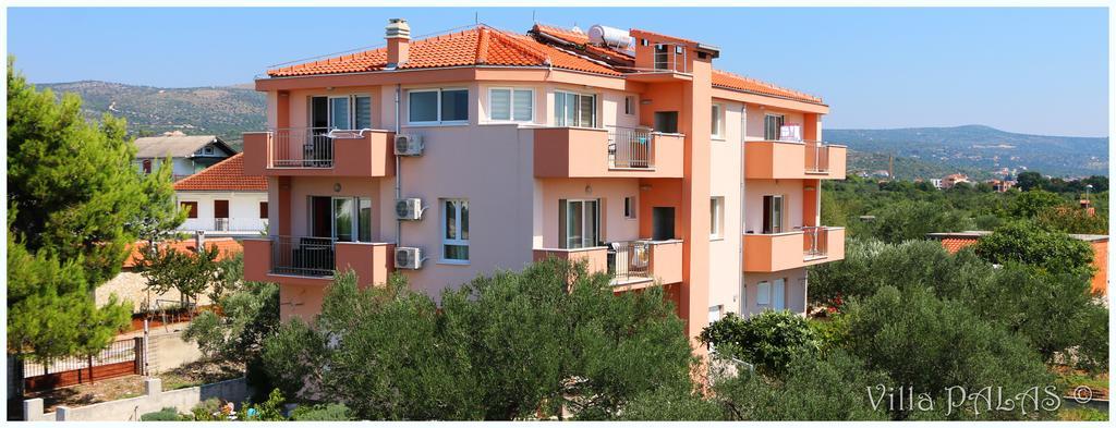 Villa Palas Apartments Rogoznica  Ngoại thất bức ảnh