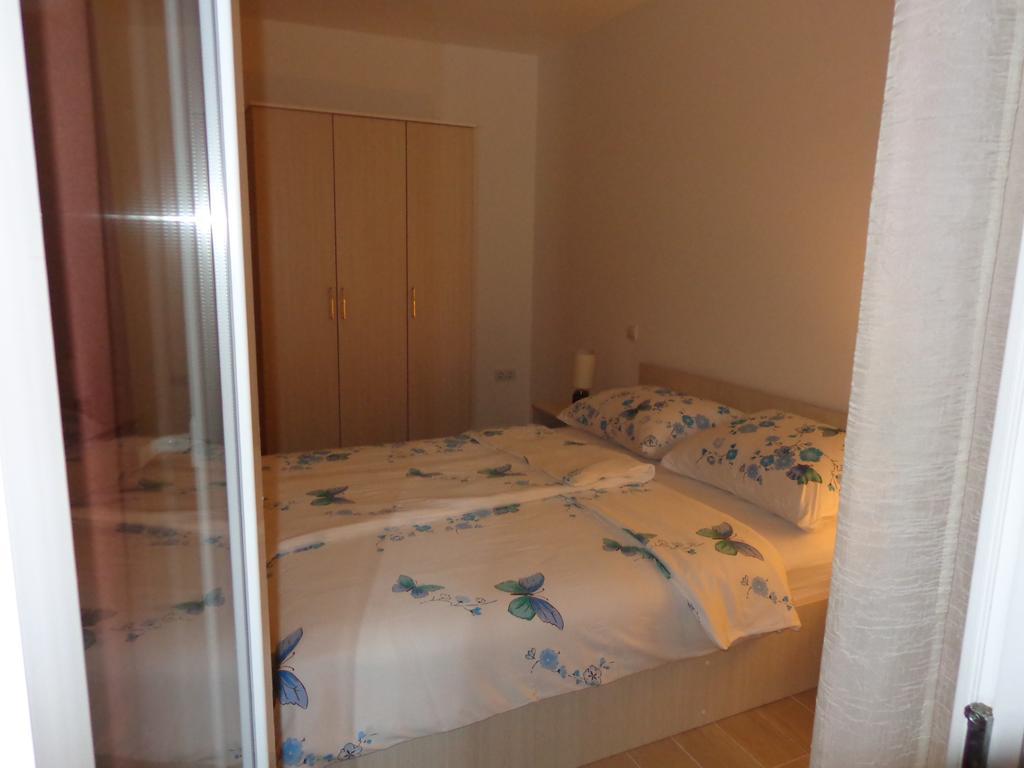 Villa Palas Apartments Rogoznica  Phòng bức ảnh